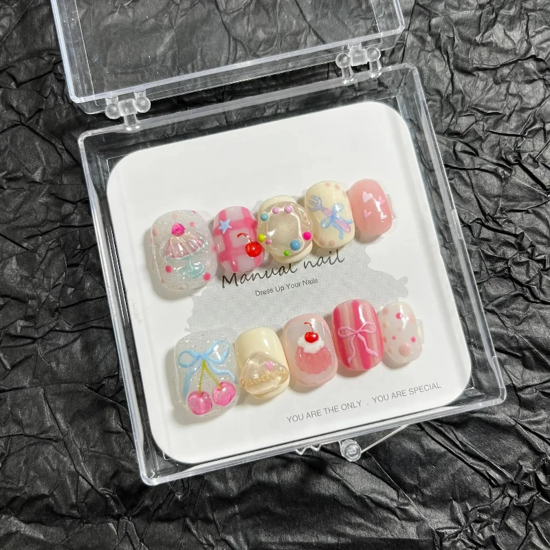 10 ชิ้นฝันฤดูร้อนกดบนเล็บทำด้วยมือหวานน่ารักไอศครีมโดนัตชัดเจลลี่แพทช์เล็บปลอมถอดได้