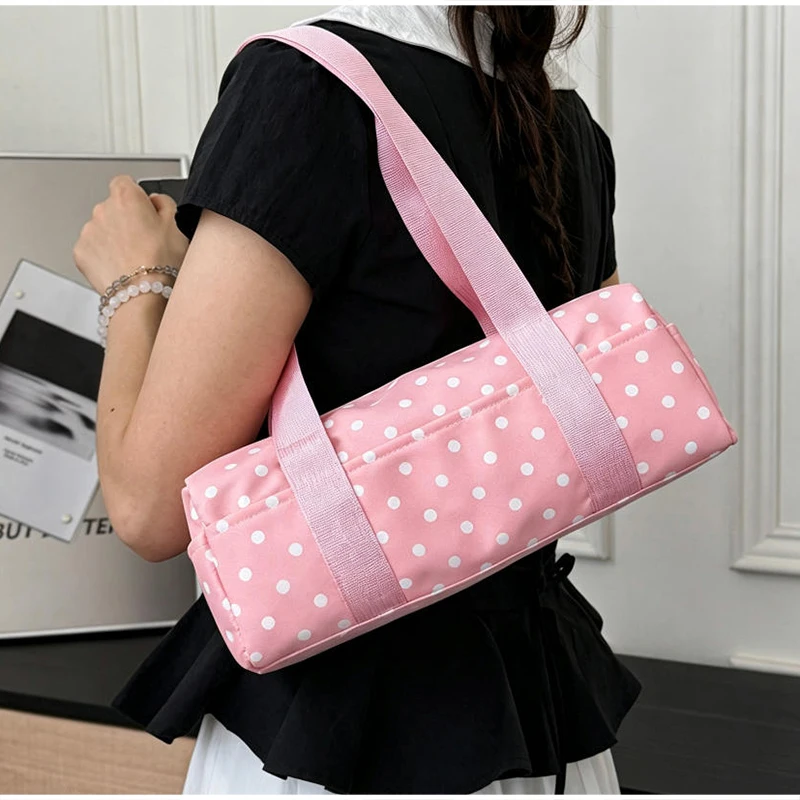 Gepunktete Schultertasche in langem Zylinderformat, Damen-Handtasche mit Tragegriff, zylindrische, leichte, schicke Tragetasche für den Arbeitsweg – Detail 6