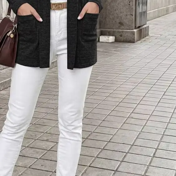 Solid Color Outerwear Women Knitted Cardigan For Beach Vacation Medium Stretch Regular Length Solid Pattern New Condition