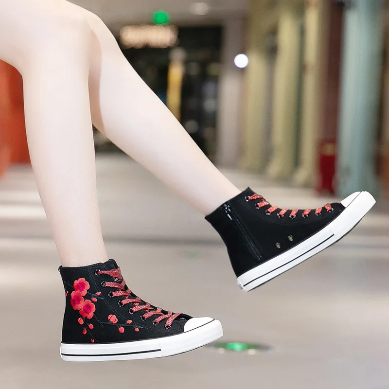 New Casual Canvas Shoes Inner Zipper Rubber Women's Couple Short Tube Red Plum Blossom Pattern