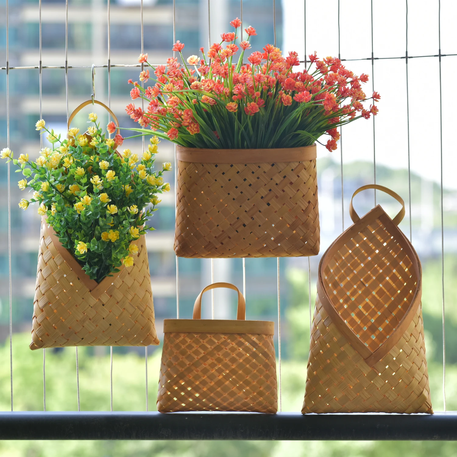 Bamboo Wicker Hand-woven Basket Eco-Friendly Wall Hanging Vase Hand Made Flower Pot Storage Container Home Garden Decoration