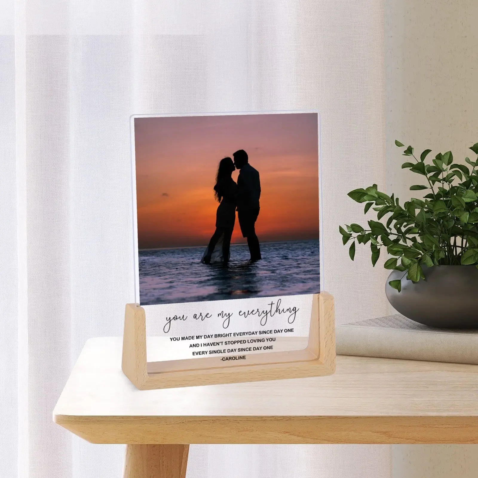 Custom Photo Frame for Valentine's Day Gifts Personalized Lovers Pictures Wooden Desktop Photos Frames Custom Bed Frame