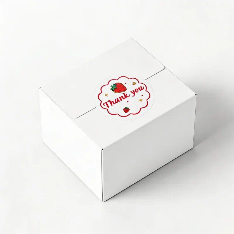 300Pcs/roll Strawberry Thank You Sticker Baking Gift Packaging Sealing Stickers Hand Account Decoration Stickers