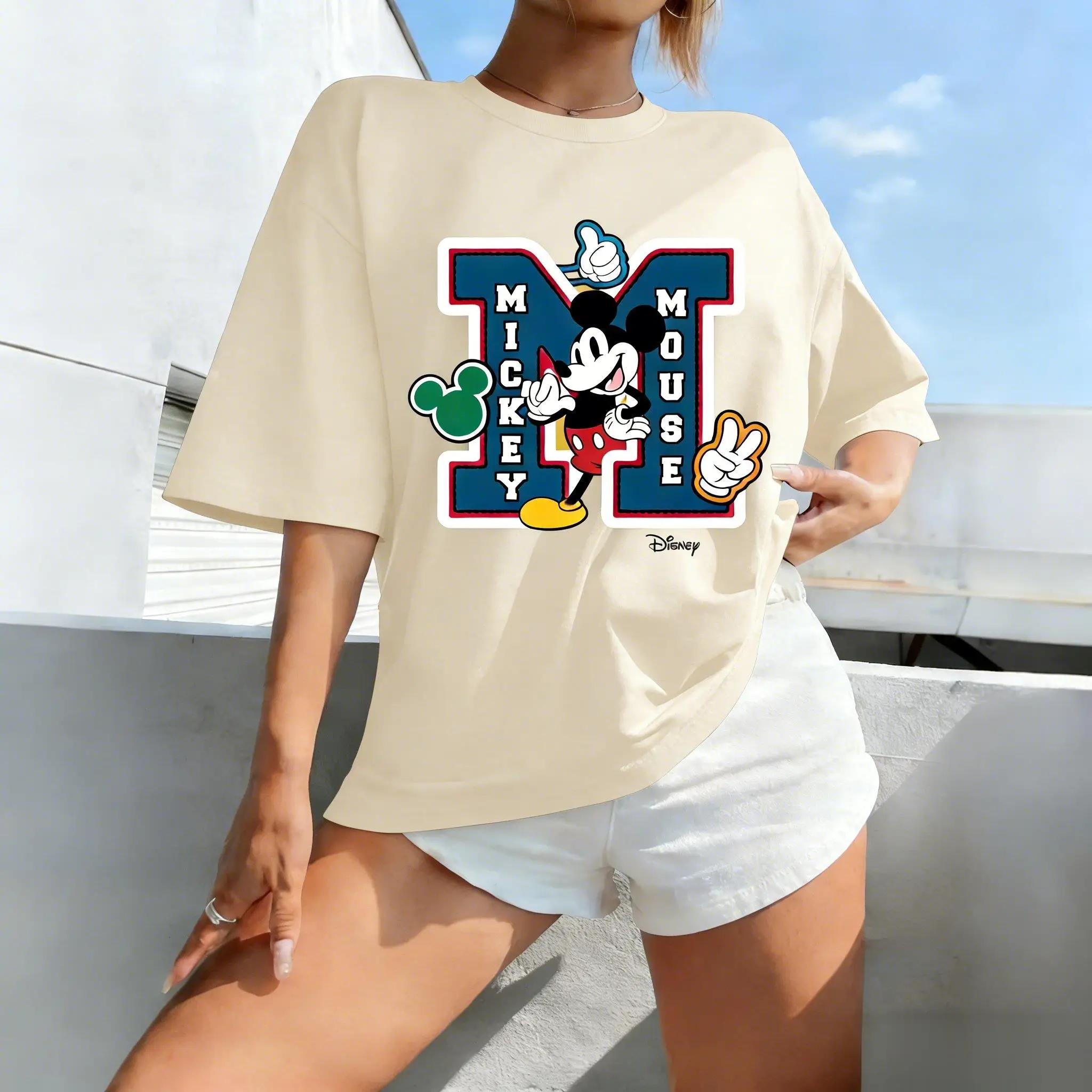 Camiseta de Mickey Mouse Disney para hombre y mujer, Tops de algodón de manga corta con estampado gráfico Vintage, ropa de calle informal de gran tamaño, camiseta de verano 2026