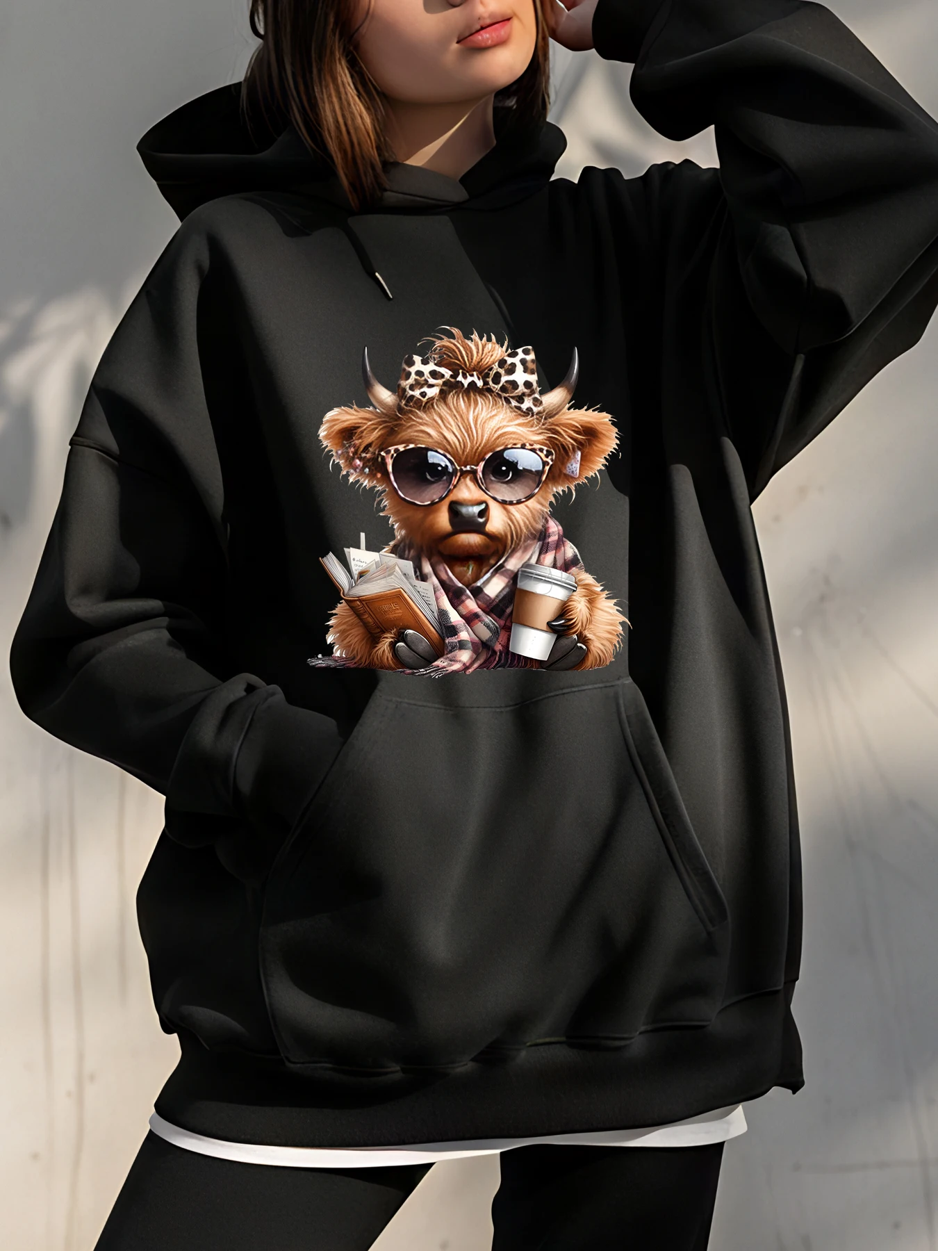 Sudadera con capucha de oso lindo para mujer, sudadera informal con estampado animal a la moda, traje de calle para niñas y mujeres