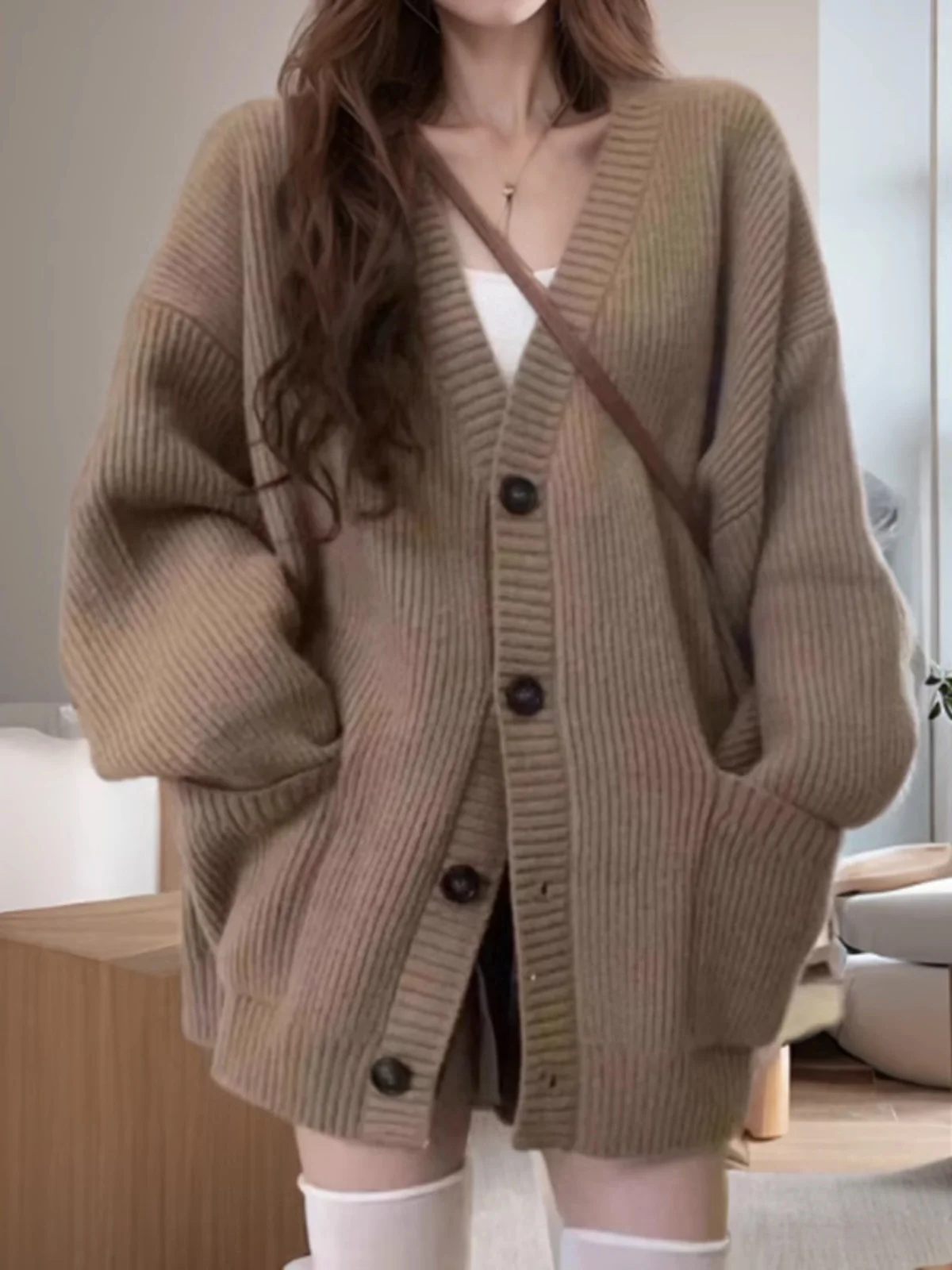 

Женский вязаный свитер Lazy Sle, весна 2024, свободная длинная верхняя одежда све, теплый кардиган, V-Ne, застежка на одной пуговице