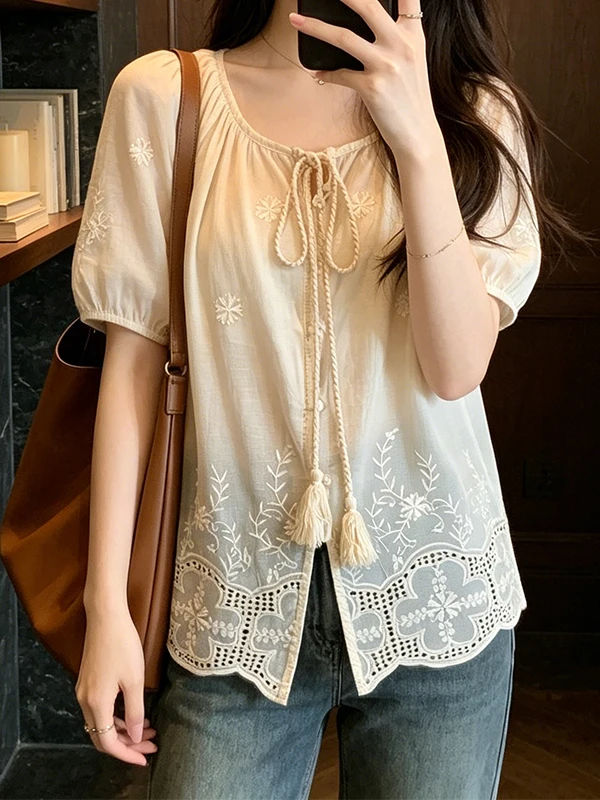 

Style Embroidered Hollow out Bubble Sleeve Short Shirt Korean Version Summer New Arrival Anti-Aging Ladies Casual Wear