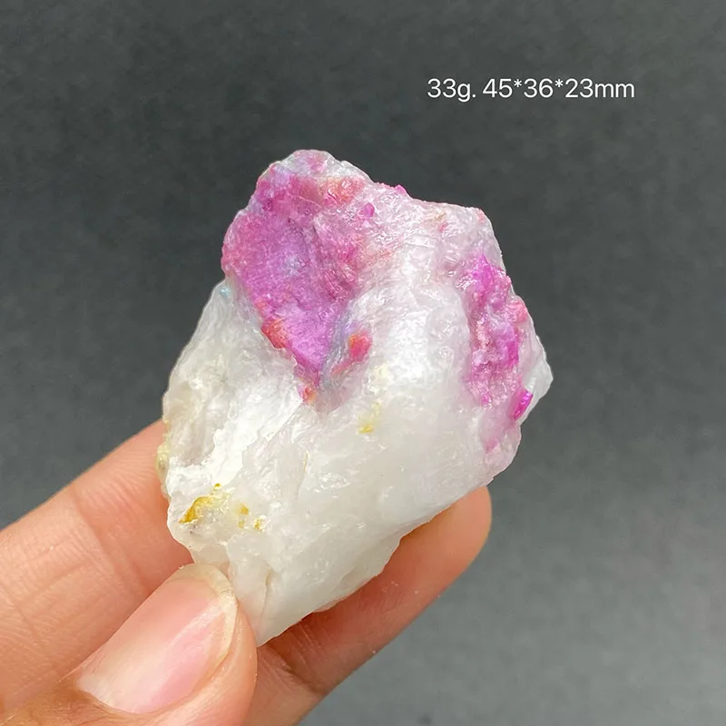 100%  Natural Myanmar ruby Mineral Specimens Stones and Crystals Healing Crystal