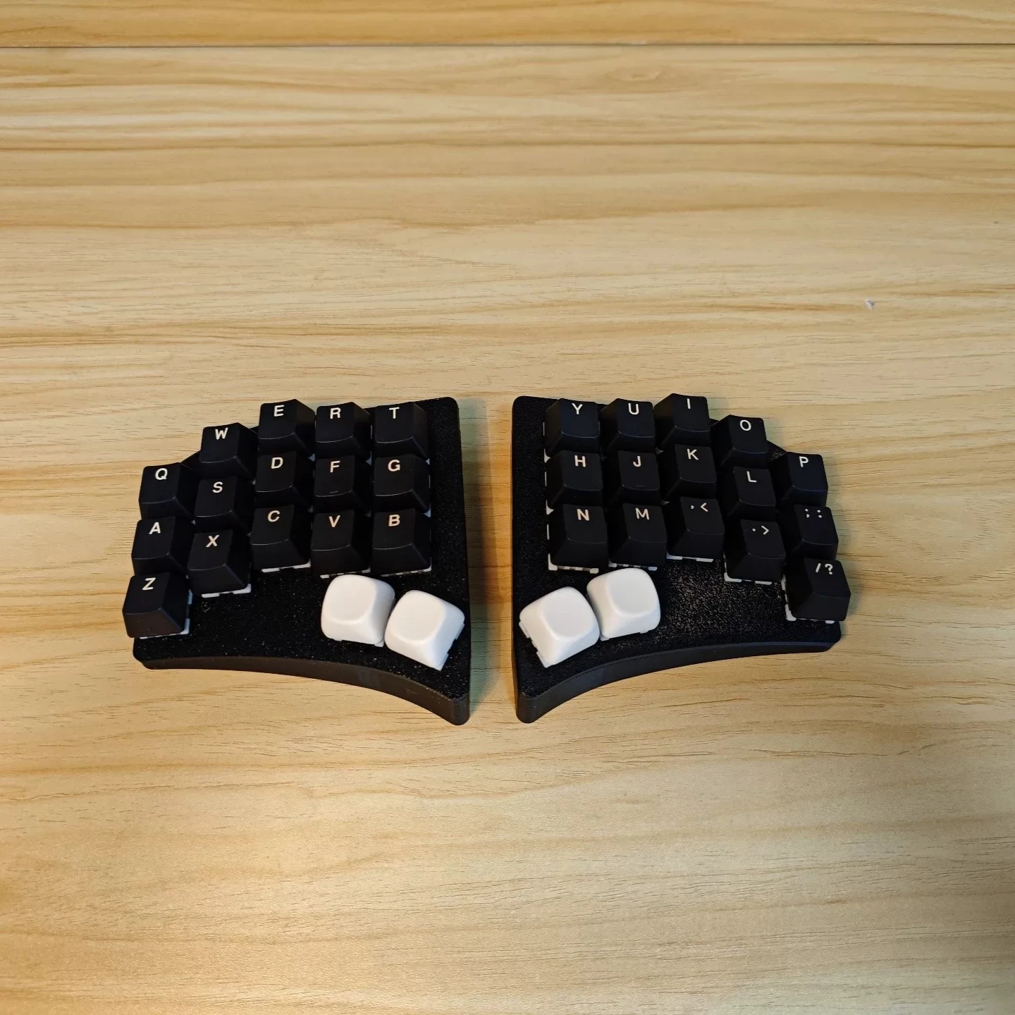 Dolphin34 Wireless Split Keyboard Custom Dual Mode Bluetooth Hot Swap Support ZMK/Vial Sandwich Gasket Ergonomics Keyboard DIY