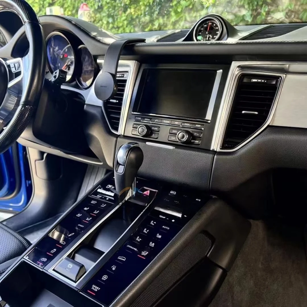 หน้าจอควบคุมกลางรถยนต์แบบสัมผัสเต็มรูปแบบสำหรับปี 2014-2021 ฝาครอบที่วางแขนคอนโซลกลาง อัพเกรดแผงควบคุม LCD ใหม่