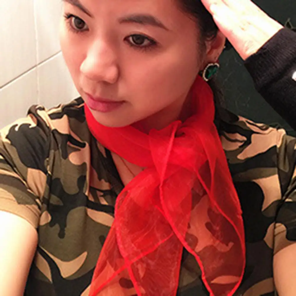 2 Pcs Women Kerchief Smooth Satin Mesh Thin Decorative Neckwear Soft Aquaman Dance Square Dance Stewardess Neck Kerchief 거즈 네크라인