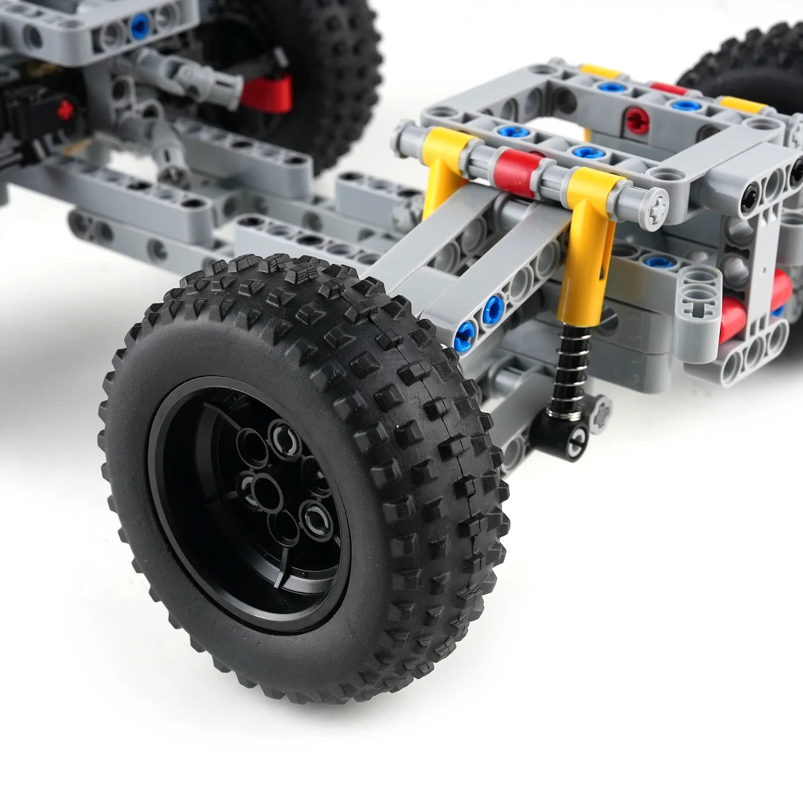 MOC 4WD Building Block Chassis with Independent Suspension Differential Steering Axle Building Blocks Tech Car for 69909/56908