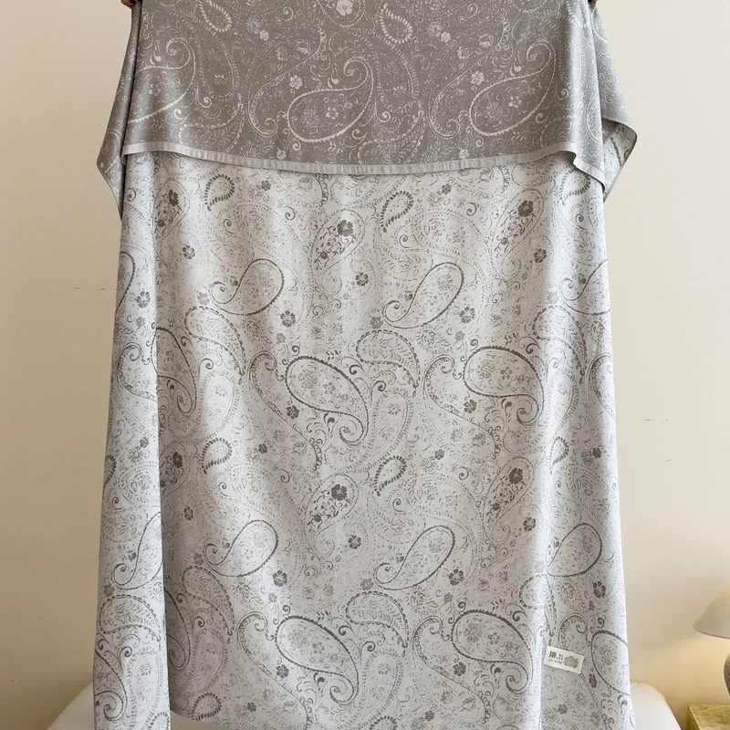 2025 New Class A Linen Jacquard Multifunctional Blanket Travel Blanket Office Nap Blanket
