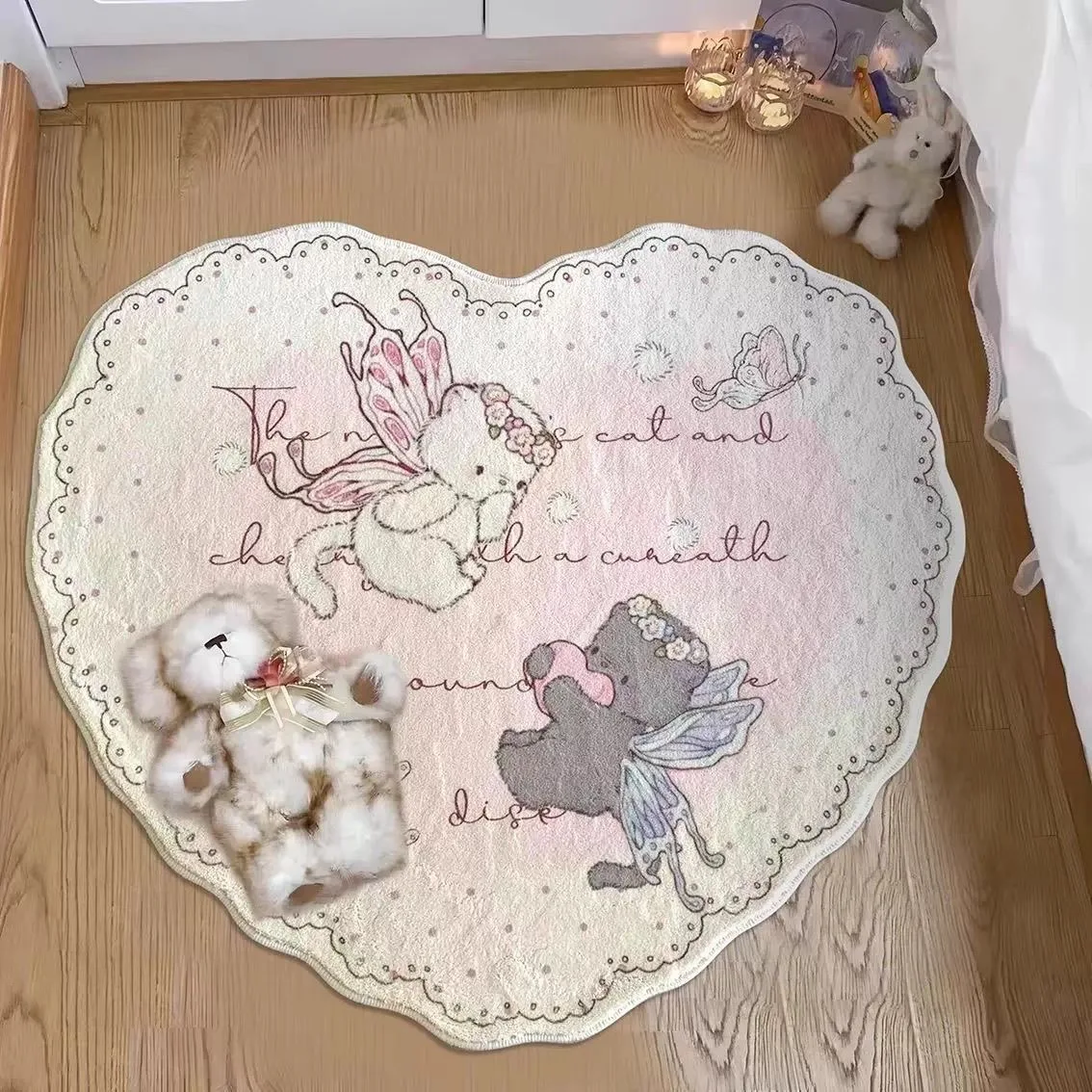 VIKAMA Girls' Carpet Bedside Rug Bedroom Heart-Shaped Cute Bedside Mat Bedroom Faux Cashmere Pad Durable and Machine Washable