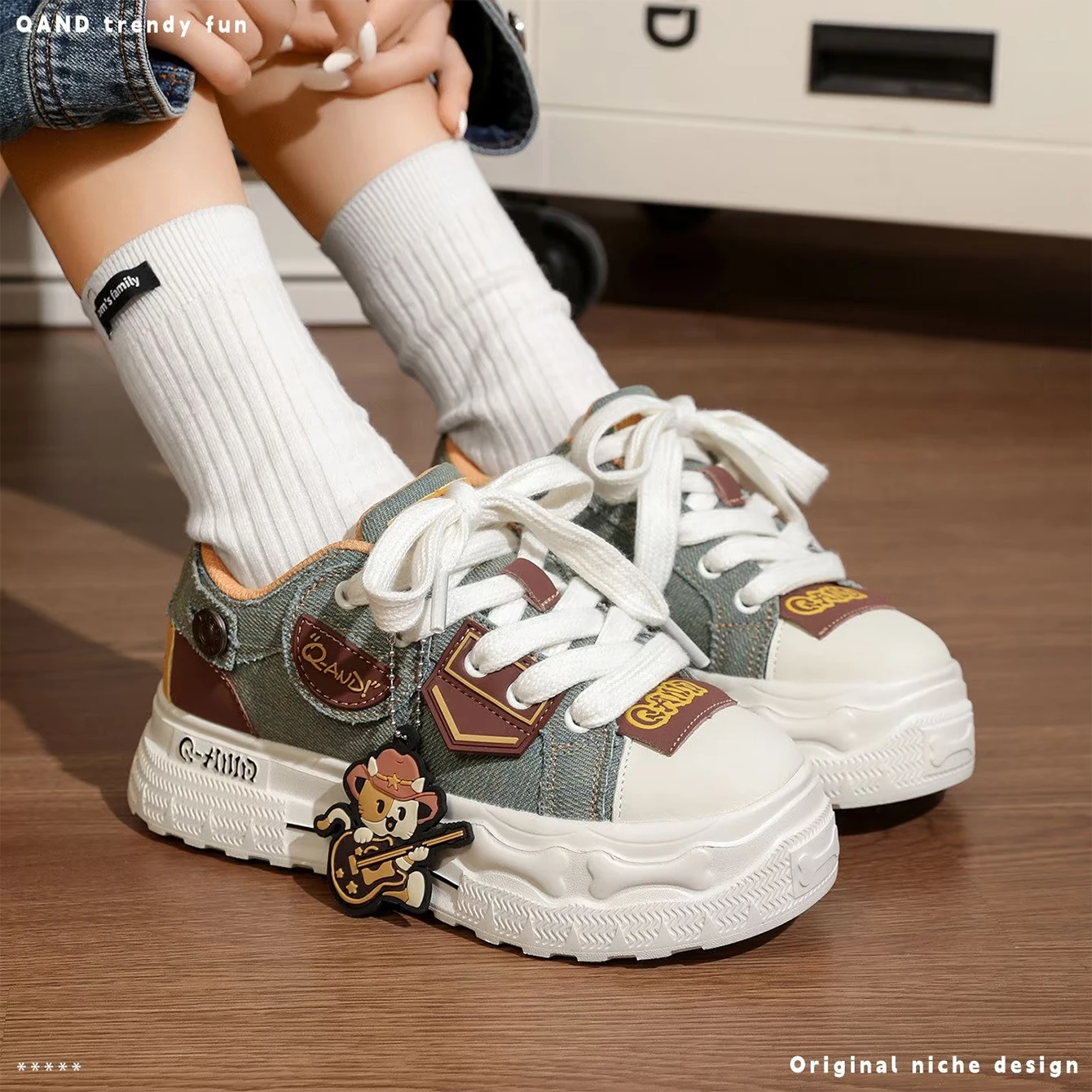 Q-AND Orange Green Color Block Denim fabric style Casual Skateboarding Shoes EVA Sole Thick-Soled Height Increasing Board Shoes