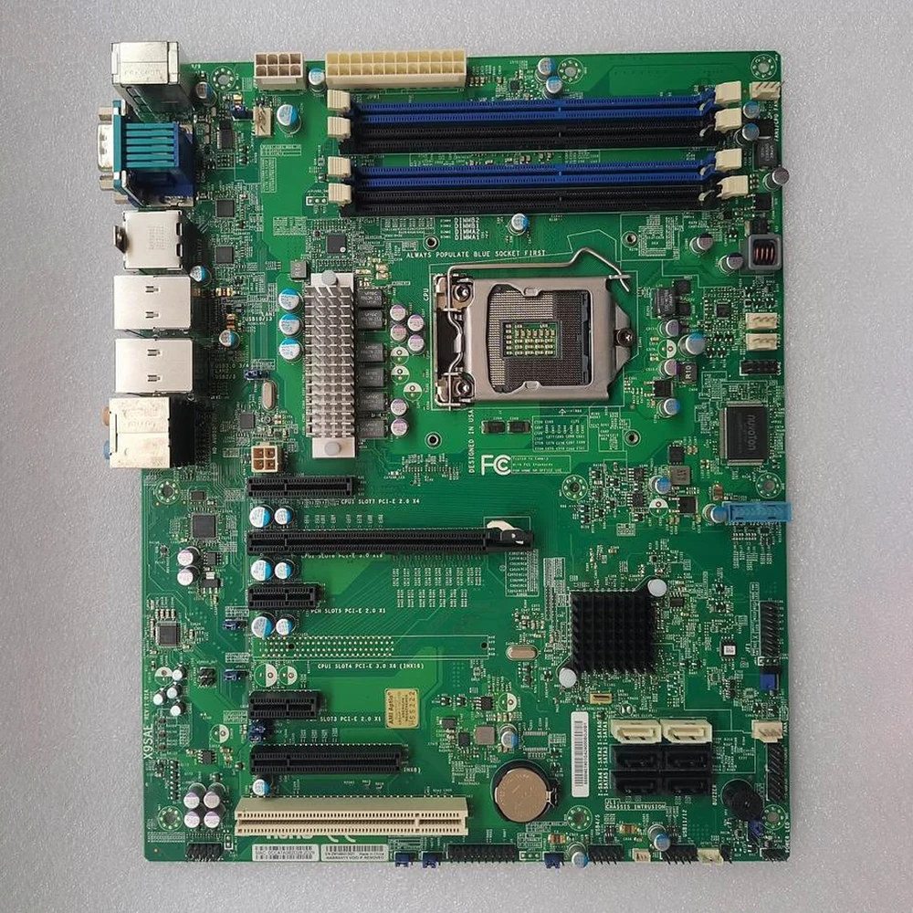Procesadores Xeon E3-1200 v2 Serie Core i7/i5/i3 (solo UDIMMs sin ECC) DDR3 LGA1155 Placa base X9SAE