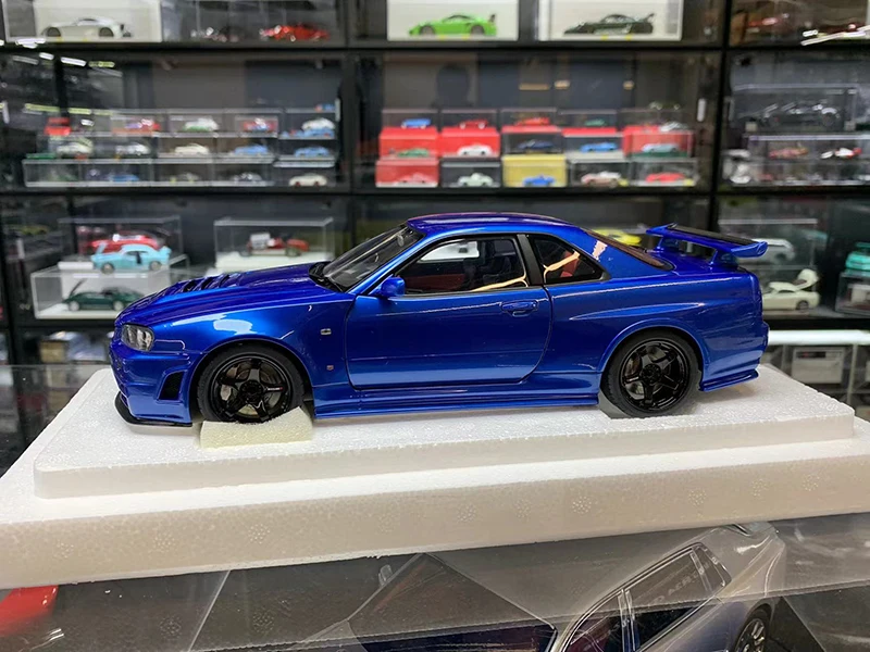 AUTOart 1:18 Scale Diecast Alloy R34 GT-R Z-TUNE Toys Cars Model Classics Adult Collection Souvenir Gifts Static Display