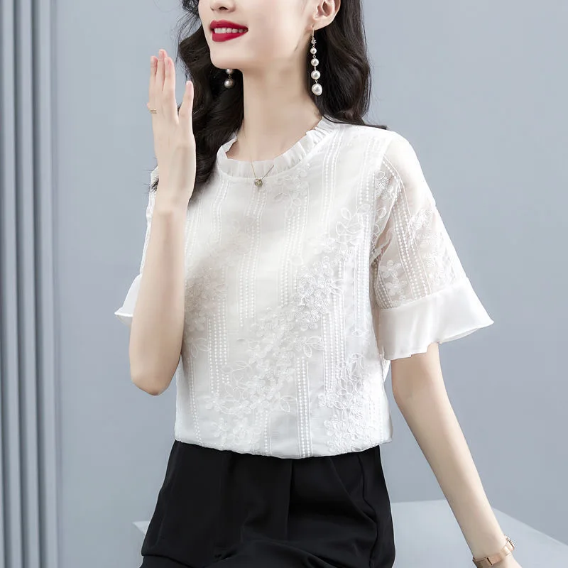 Women Summer Style Chiffon Blouses Shirts Lady Casual Short Flare Sleeve O-Neck Lace Blusas Tops WY1009