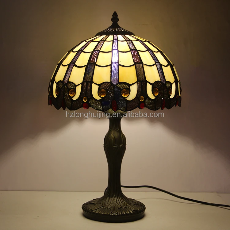 12 Inch European Style Shell Lamp Peacock Tail Desk Light Bedroom Bedside Lamp Tiffany Peacock Tail Table Lamp
