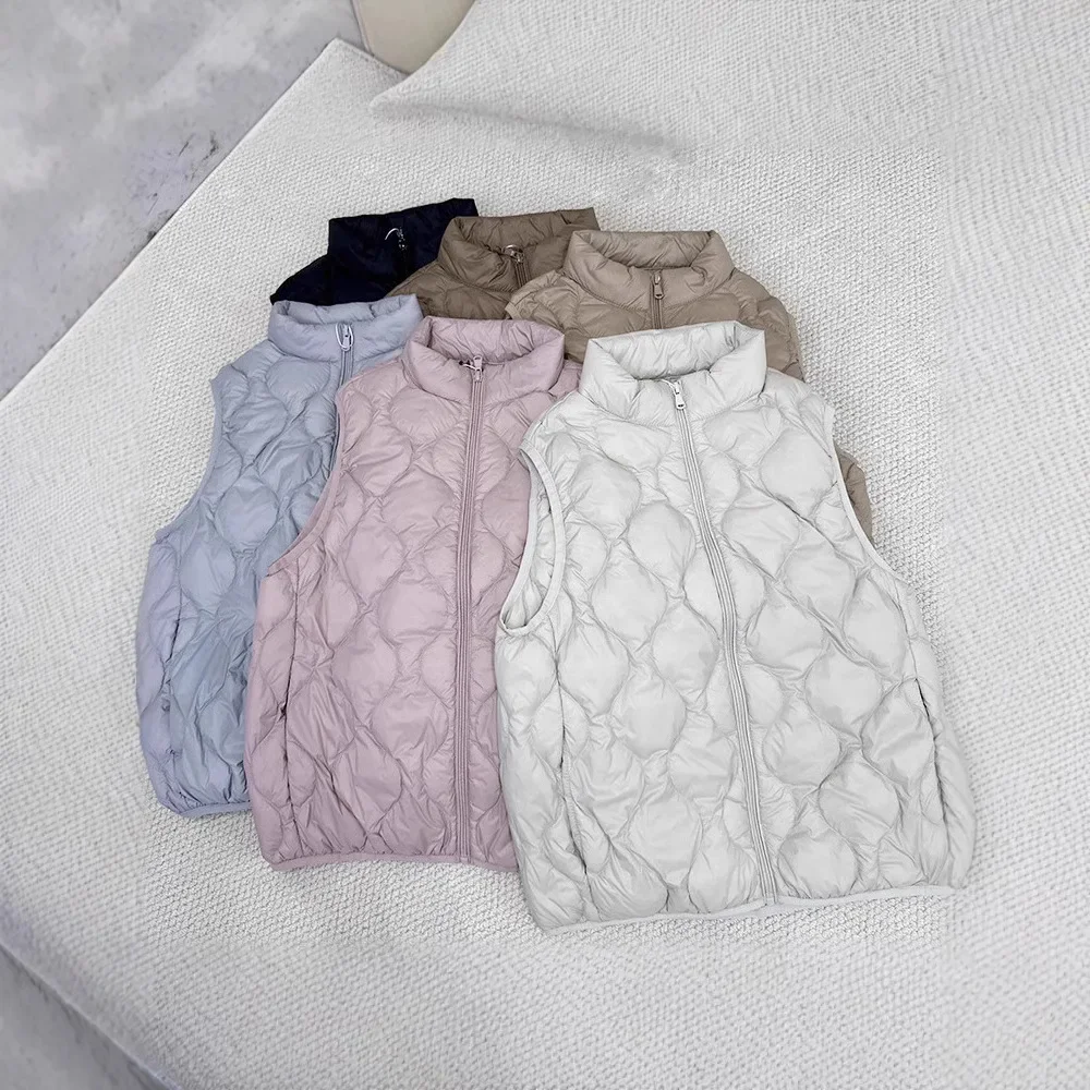 

Comfortable Zipper Closure Outerwear Lightweight Short White Duck down Vest Women's Sleeveless Stand Collar Jacket plus Size