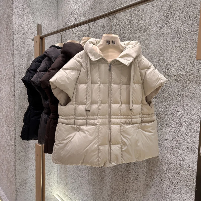 Schinteon Women White Duck Down Vest with Hood Office Lady Sleeveless Jacket Solid Color Drawstring Autumn Winter Gielt 2026 New