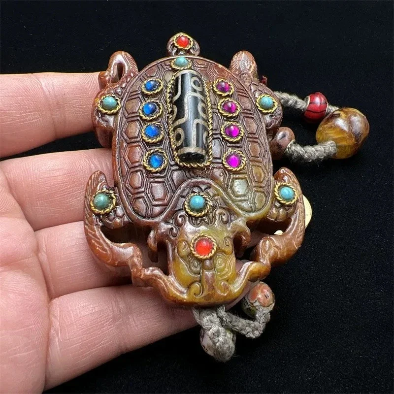 Jewelry accessories retro style Xiuyu hollow dragon turtle jade wall inlaid with gemstones nine eyes dzi beads