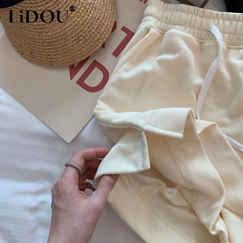 Celana pendek musim panas mode Korea baru 2023 untuk anak perempuan celana panjang anak-anak estetika Anime lucu warna polos cantik olahraga