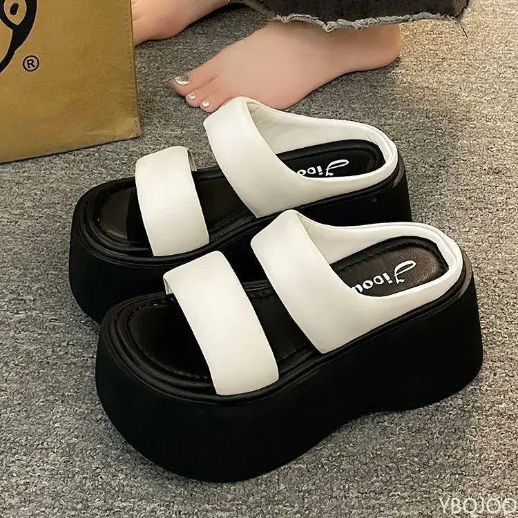 Sommerliche modische Keilsandaletten für Damen, klobige Sandalen mit hohen Absätzen, lässige Damen-Strandsandalen mit dicker Sohle, bequeme Flip-Flops – Detail 5