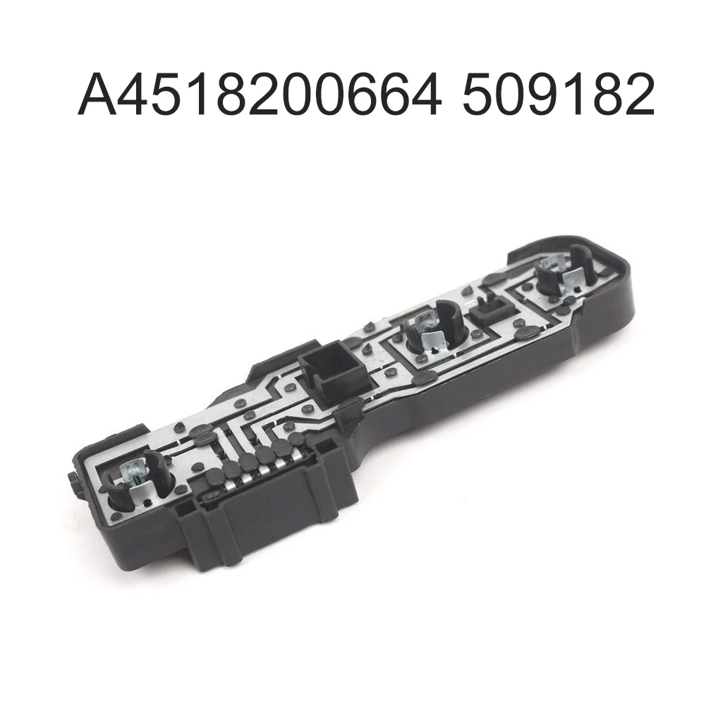 Tail Lamp Holder Taillight Lamp Socket Right Side Component OEM Standard Fit Heat Resistant Material Anti Aging Plastic