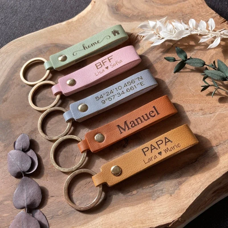 1PCS Free Custom Leather Keychain PU Personalized Engraving Leather Key Chains Name Date Wedding Keyring Keychain Wedding Gifts