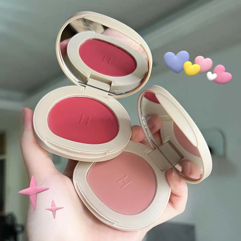 

Matte Blush Seven Colors Natural Finish for Customizable Makeup Looks Ideal for Contouring and Highlighting