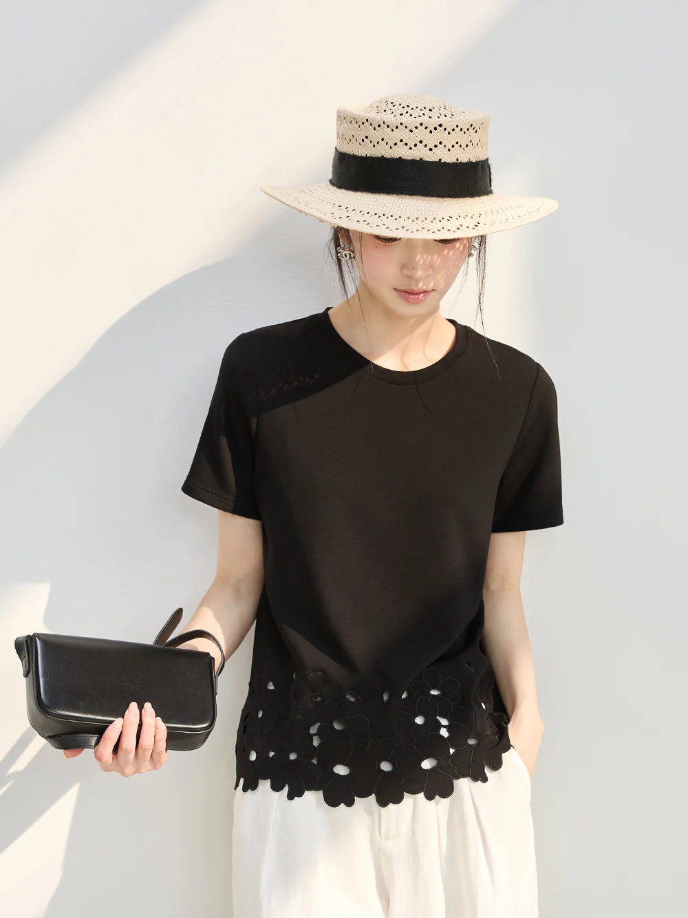 

Elegant Hollow out Embroidered Floral T-Shirt Women's Fashionable Versatile Short Sleeve Casual Cotton Top New Arrival