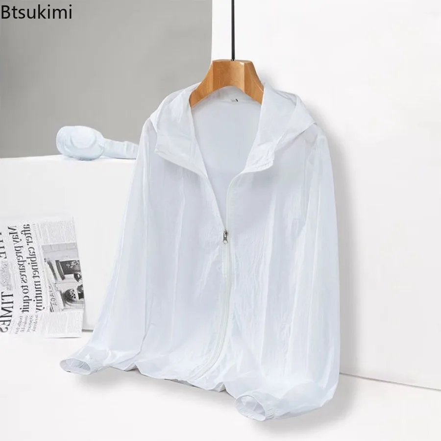 

2025 Youth Sunscreen Clothing Men UV Resistant Solid Print Zipper Pockets Hood Breathable Loose Summer Skin Clothing Thin Coat