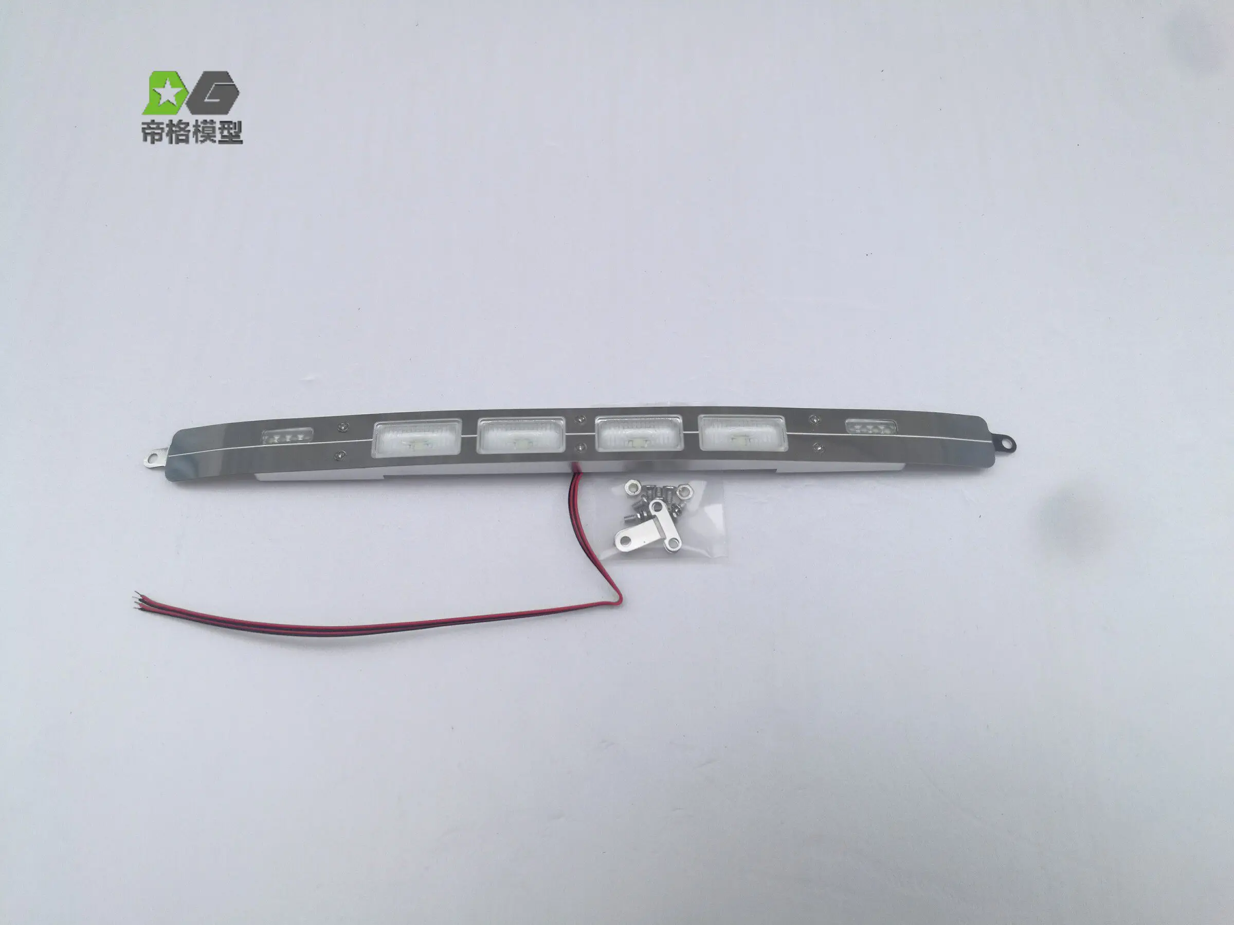Metal Sun Visor With Light For 1/14 Tamiya RC Truck Trailer Tipper For Scania R R620 R730 R470 56323 Car Diy Parts Accessories