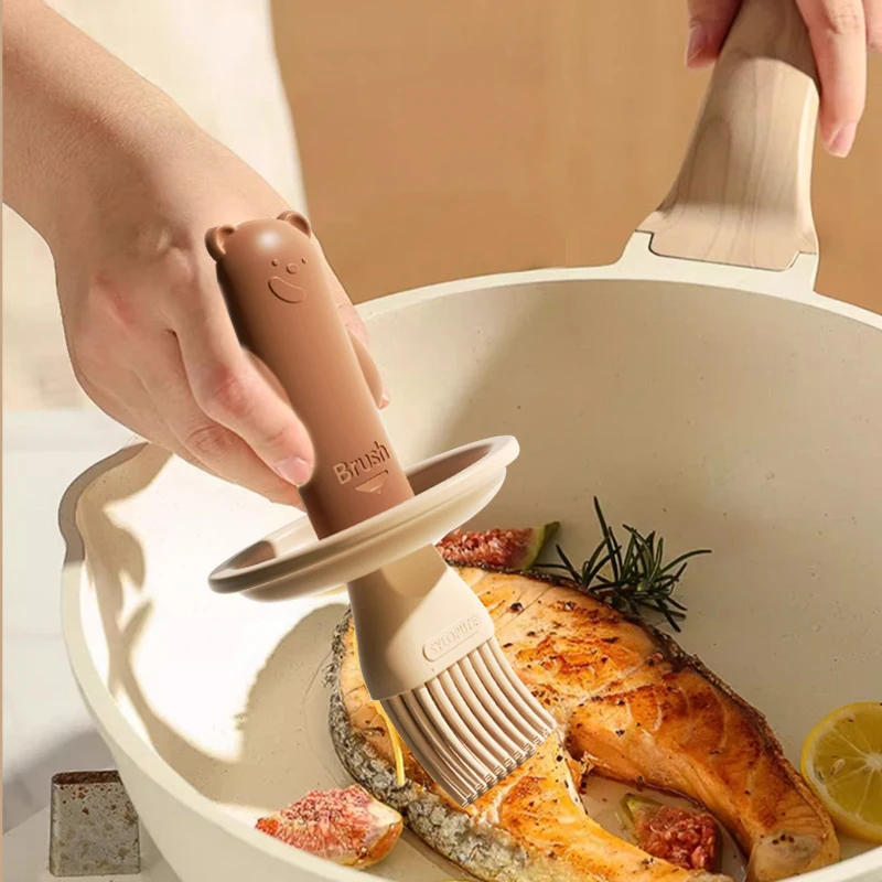 Cepillo de aceite Little Bear, vidrio resistente a altas temperaturas, cocina, tortitas, silicona de grado alimenticio, barbacoa, hornear, botella de aceite integrada