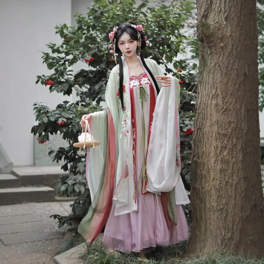 

2024 Adult Women's Han Chinese Clothing Flower Elements Chest Ru Dress Machine Embroidery Traditional Daily and Autumn Suit