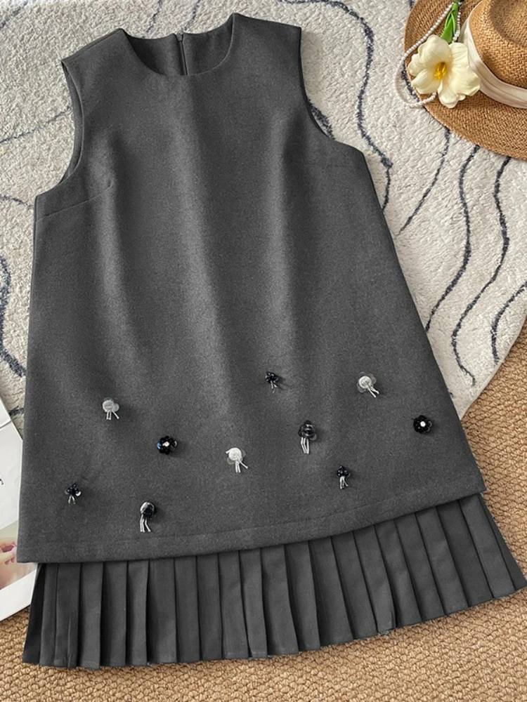 2025 Autumn New Elegant Vest Dress Women Small Fragrant Style Design Sense Beaded Trim Splicing Commute A-Line Skirt