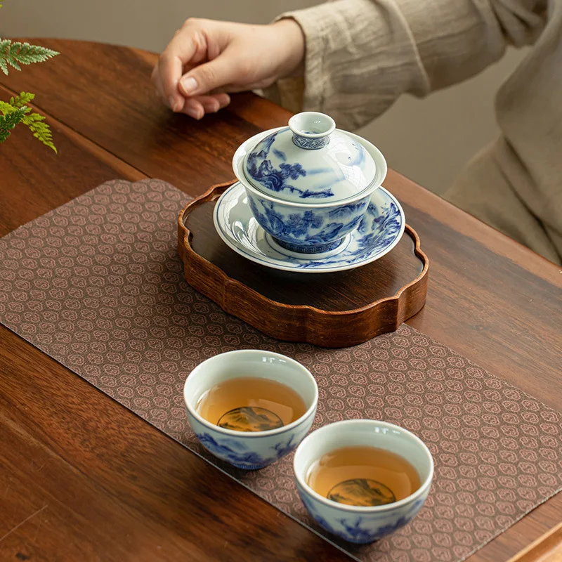 Chinese Blue and White Landscape Ceramic Gaiwan Teacup Handmade Porcelain Tea Tureen Household Tea Bowl Travel Portable Teaware