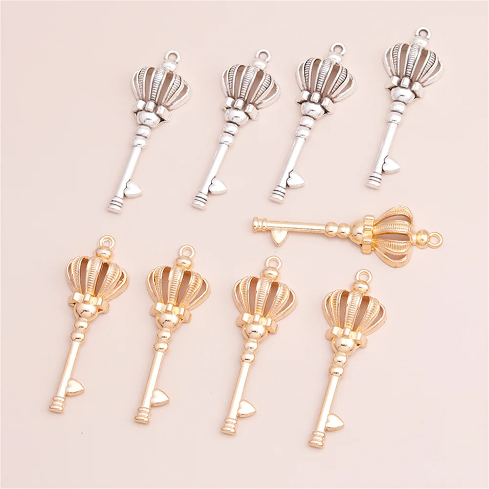 Leslie 5 Stück 56mm Legierung König- und Königinkronen-Anhänger für Schmuckherstellung DIY Schlüsselanhänger Charms Anhänger Halsketten Zubehör – Detail 3