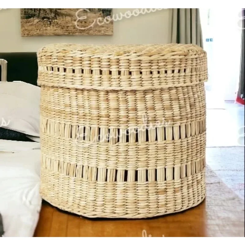 Handgewebter Wäschekorb aus Rattan