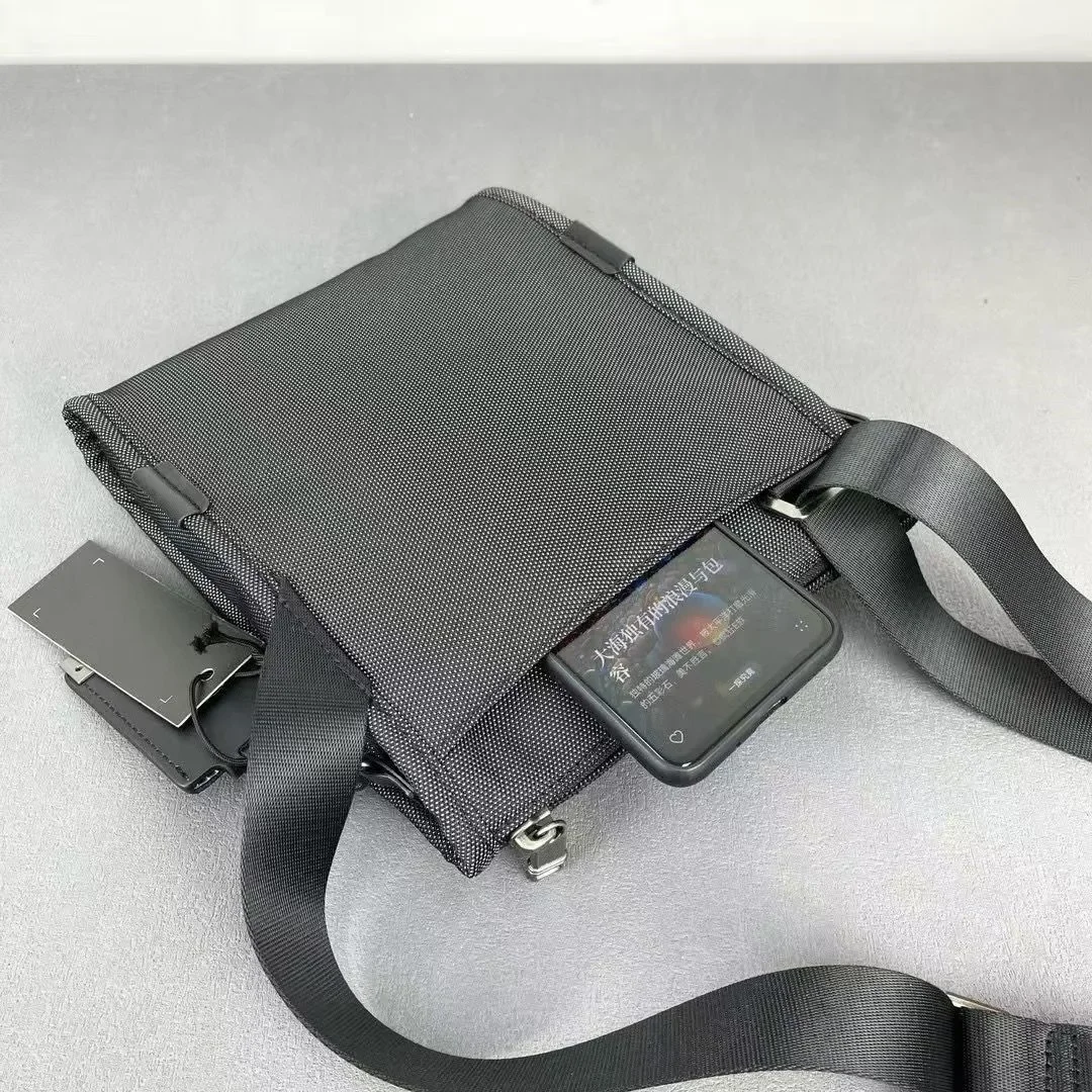 حقيبة كتف رجالية من النايلون متعددة الوظائف، حقيبة يد للركاب، حقيبة جيب صغيرة