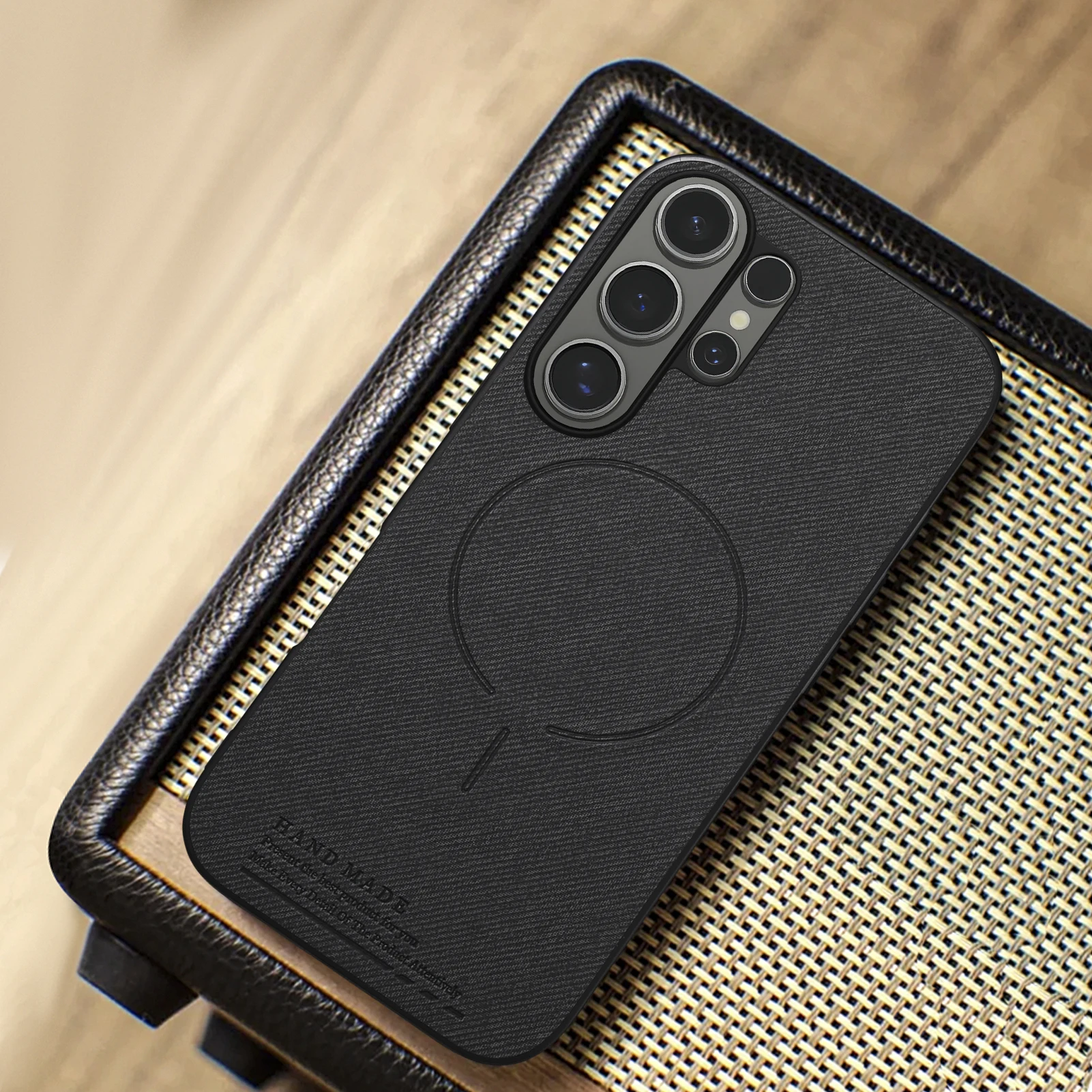Luxuriöse Kabellose Ladehülle mit Mattleder-Panel für Samsung Galaxy S26 Ultra S25 Edge S24 FE S23 Plus Weicher Rahmenschutz – Detail 8