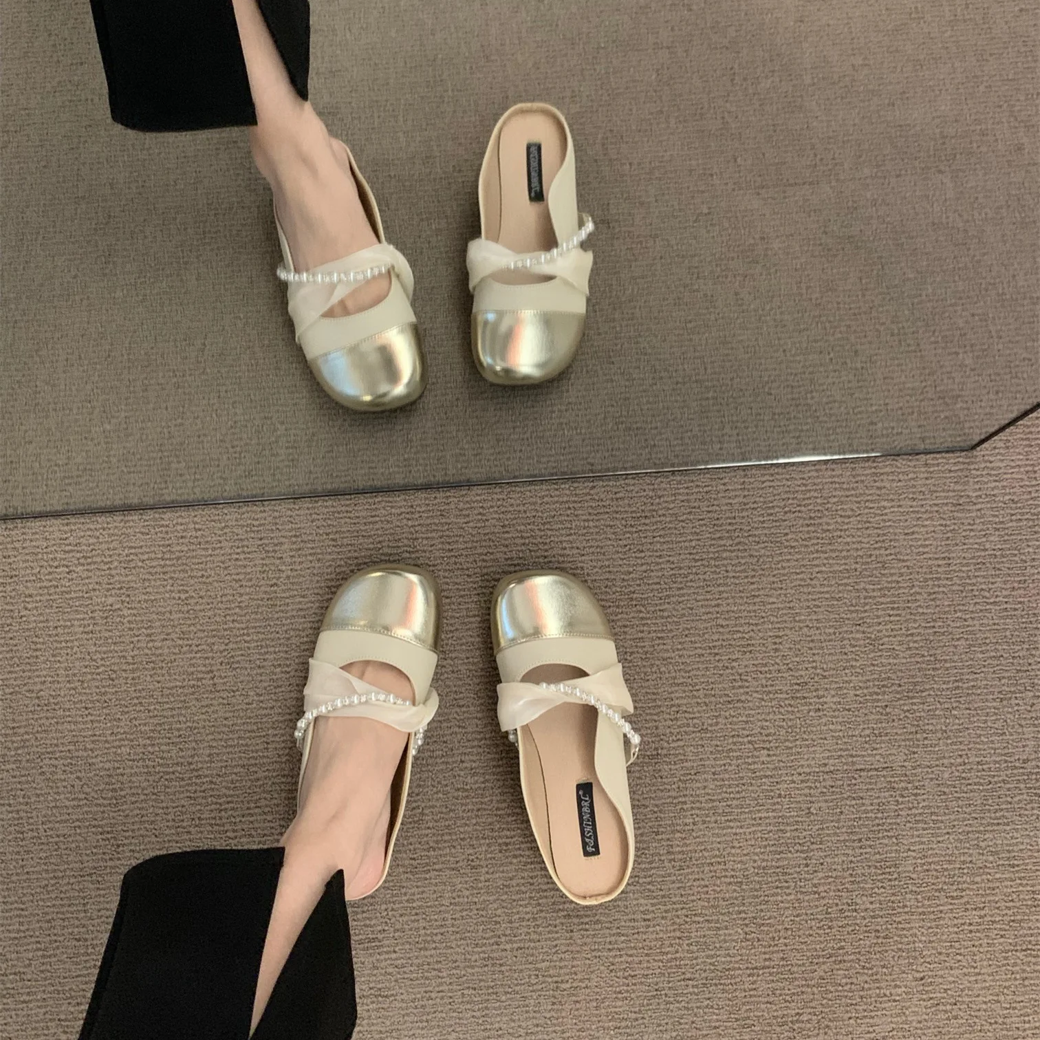 

French flat-bottomed bag head half slippers women's shoes wear new summer evening wind Mary Jane single