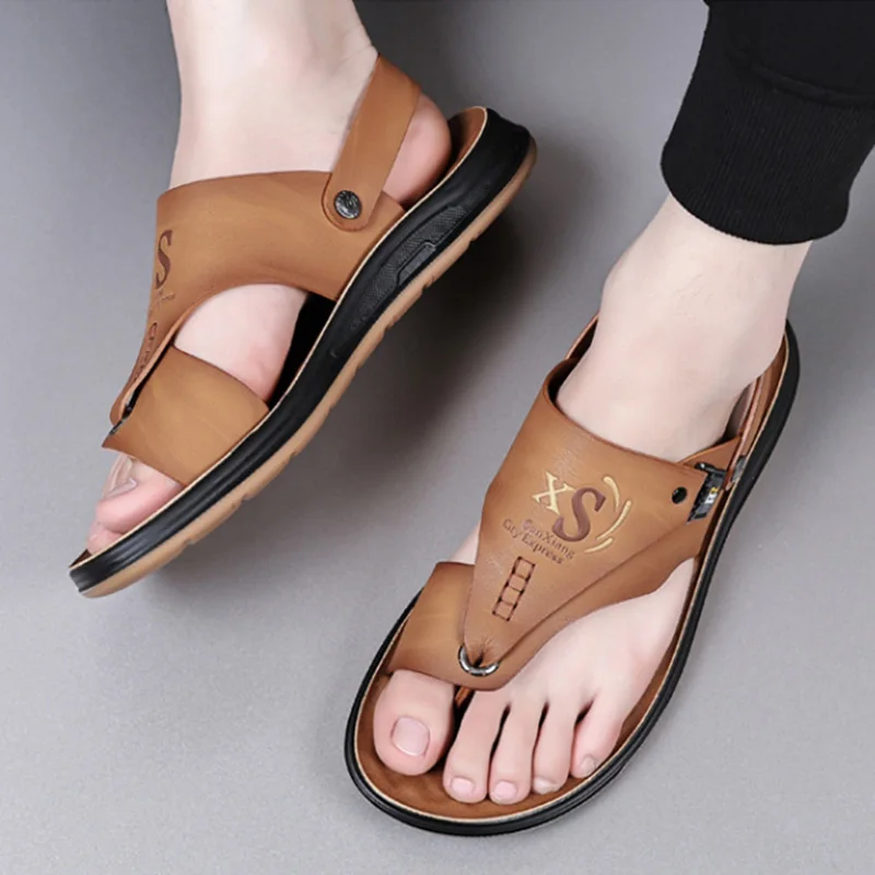 Summer Men Hollow Out Casual Soft Sole Slippers Leather Breathable Beach Shoes Anti-Slip Slip-On Shoes Outdoor Beach Flip-flops