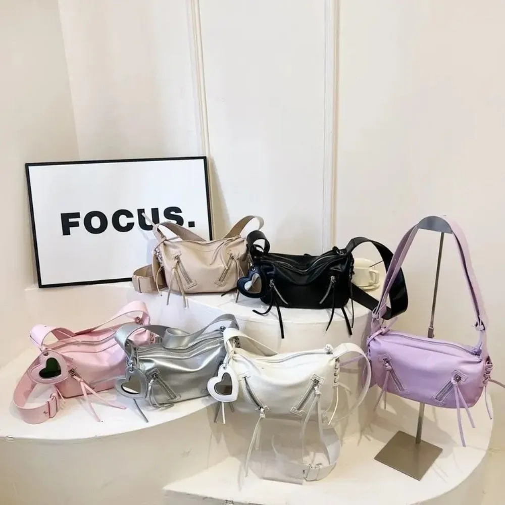 

Elegant Leather Shoulder Bag Moto Style Large Capacity Korean Underarm Bag Sweet Solid Color Y2K Punk Crossbody Bag Street Style
