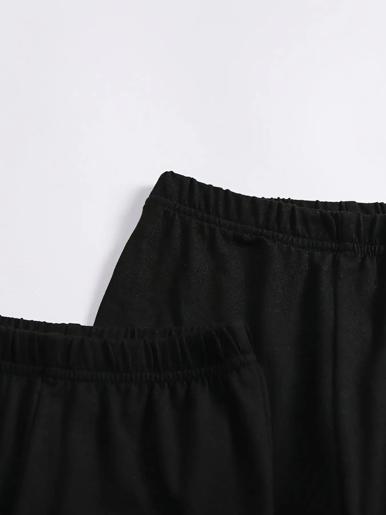 3er-Pack / Multipack: Basic-Schlaghosen für Mädchen (3er-Set) – Dehnbar, schmal geschnitten & figurbetonend – Ideal für den Alltag, zum Tanzen oder für Sport. – Detail 4