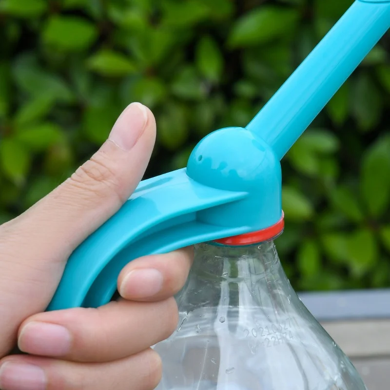 Lightweight Body Easy to Hold Irrigation Device Ideal for Tender Seedling Care
