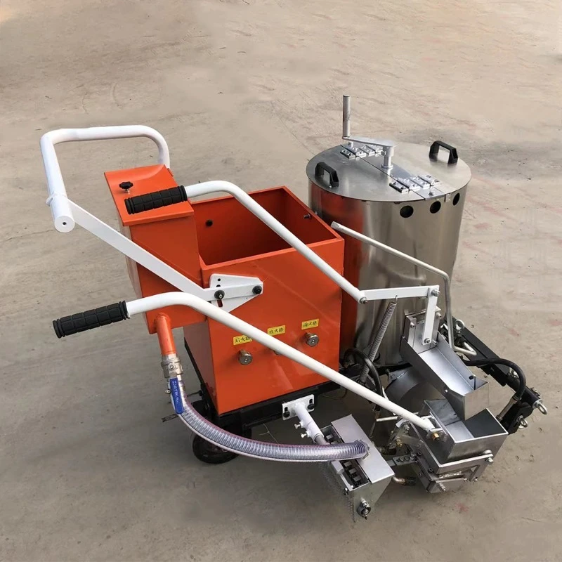 Self-propelled thermoplastic road marking painting equipment for making traffic line signs