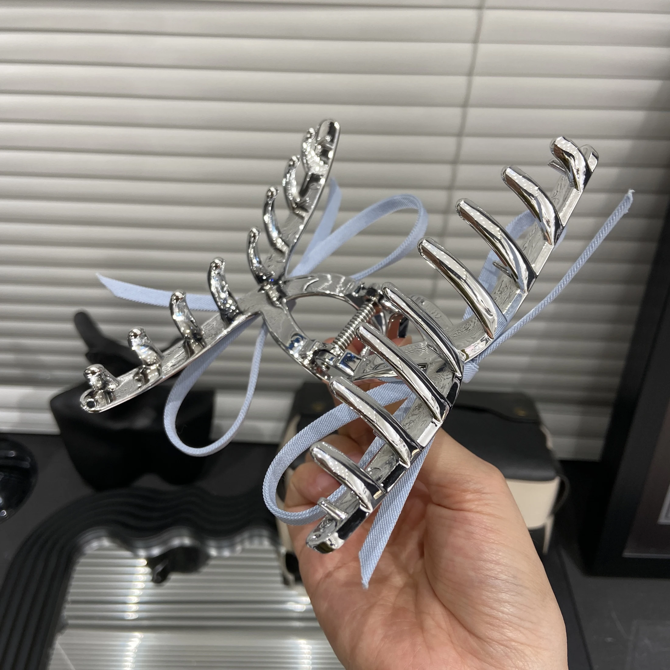 

E440 Sweet Cool Silver Knot 3 см большая заколка для волос ковчег зажим женские новые аксессуары для волос корейский Sle
