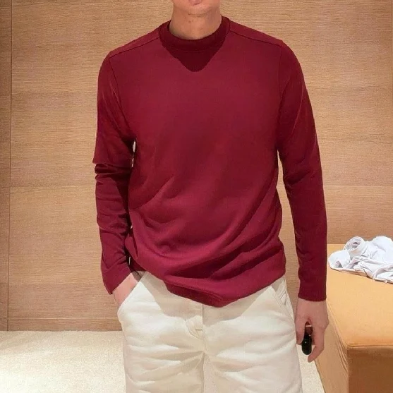 

2026 New Premium Comfortable Long Sve Red T-irt Men Slim Fit Luxury Base irt Faionable Urban Sle Geometric Print